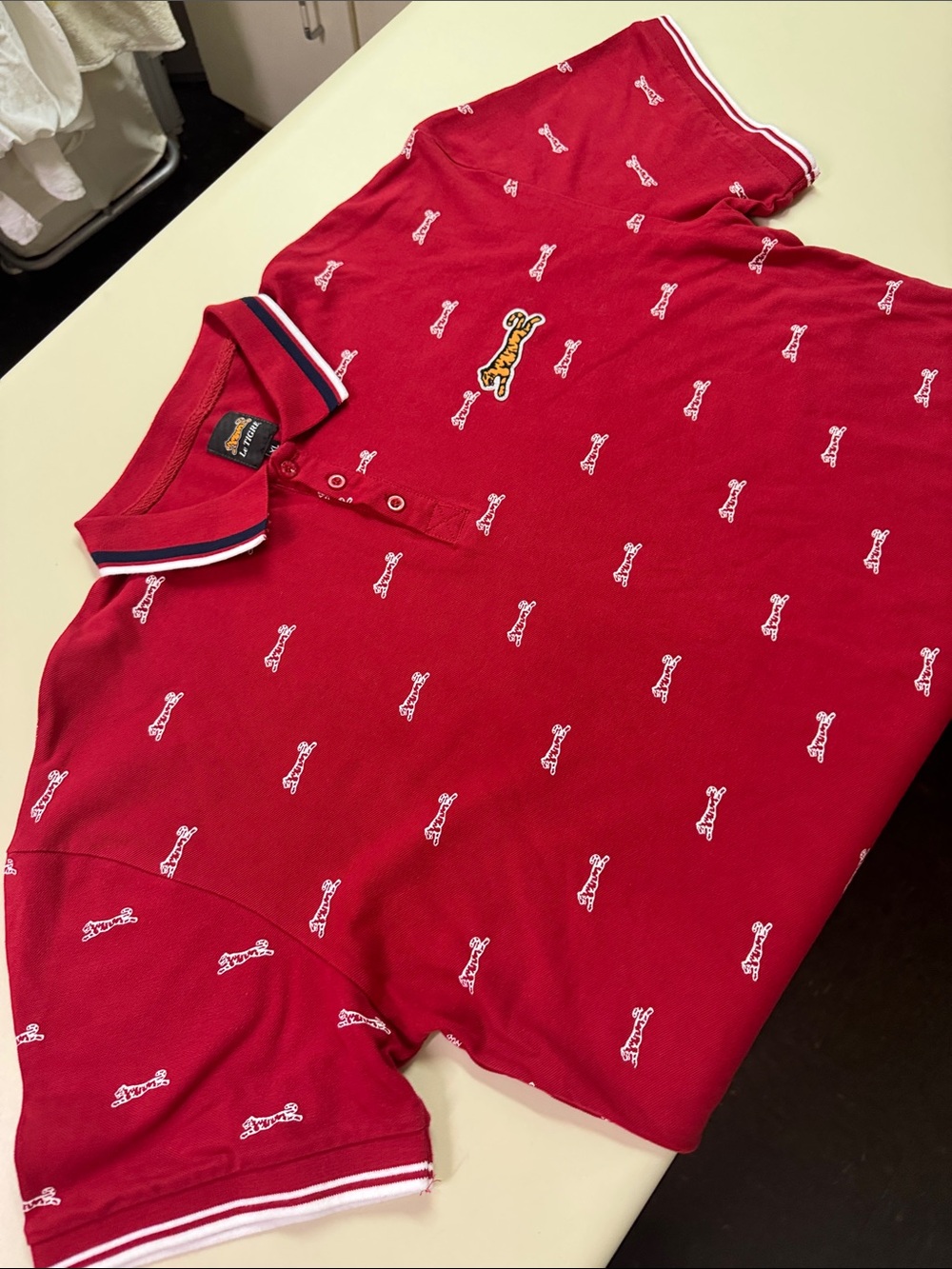 Le Tigre Red Polo with Embroidered Tiger and Contrast Collar - Picture 5 of 9